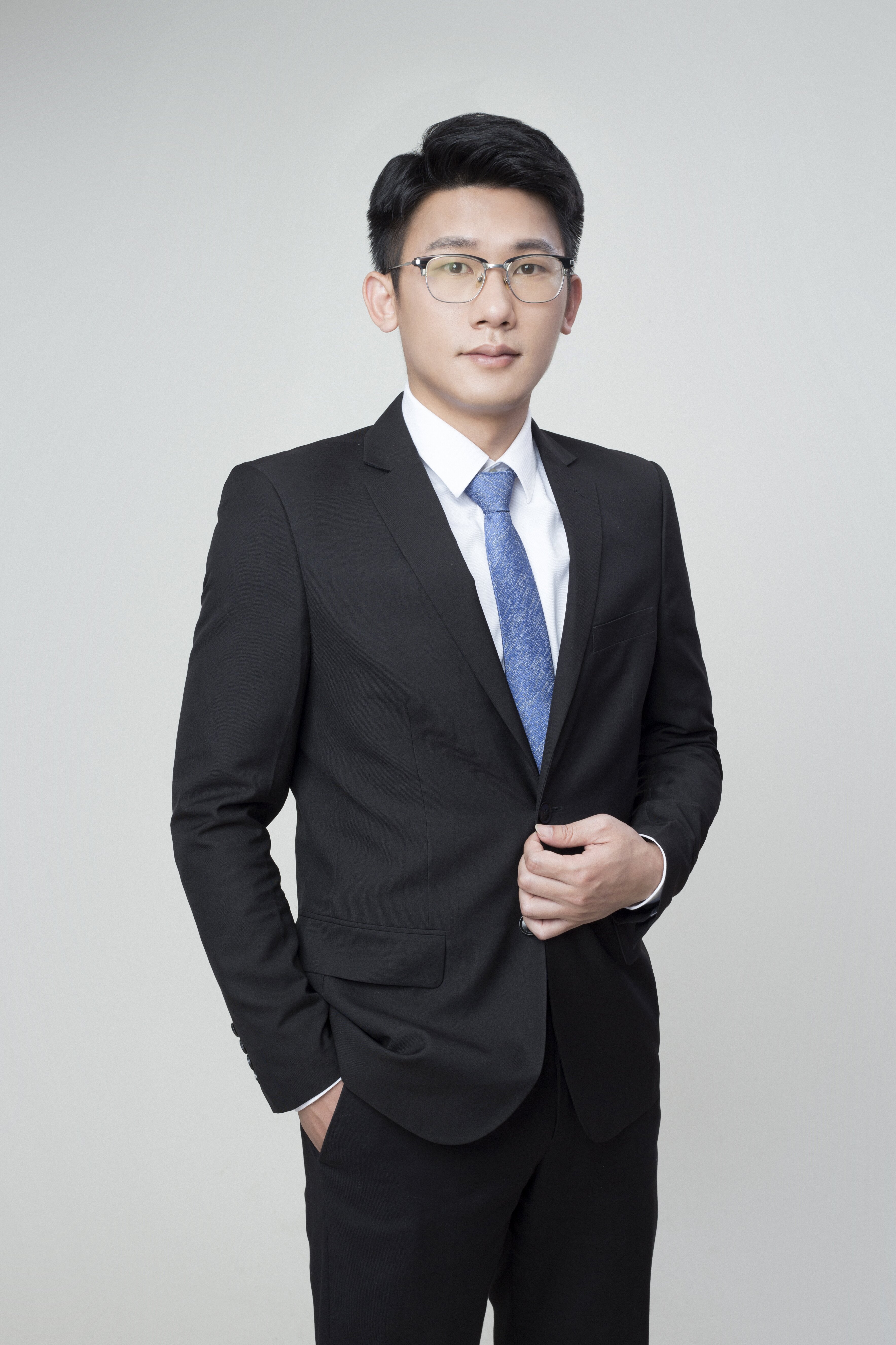 陈泽欣